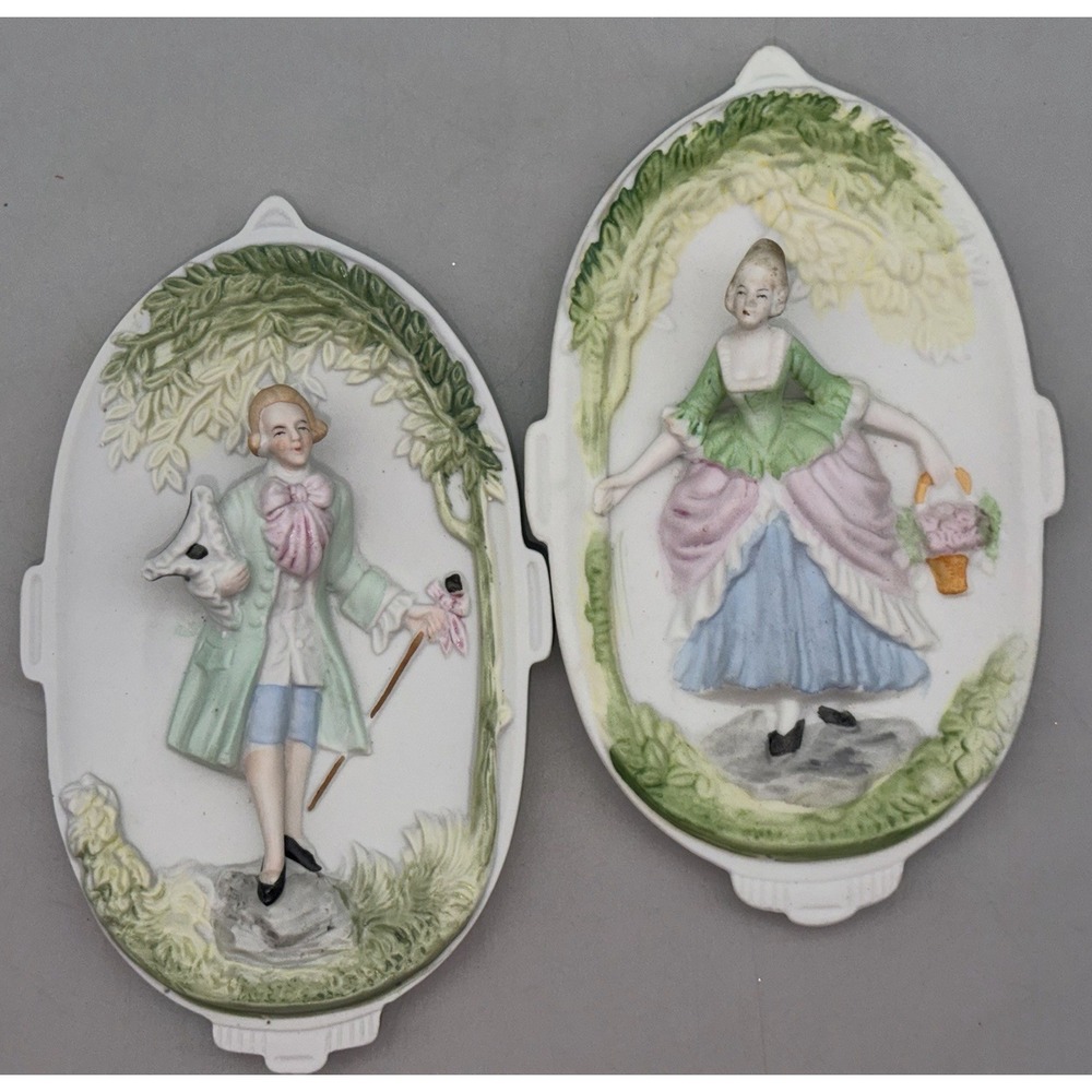 Vintage Chase Occupied Japan Figural Wall Plaques Pair Hand Painted 6.5"